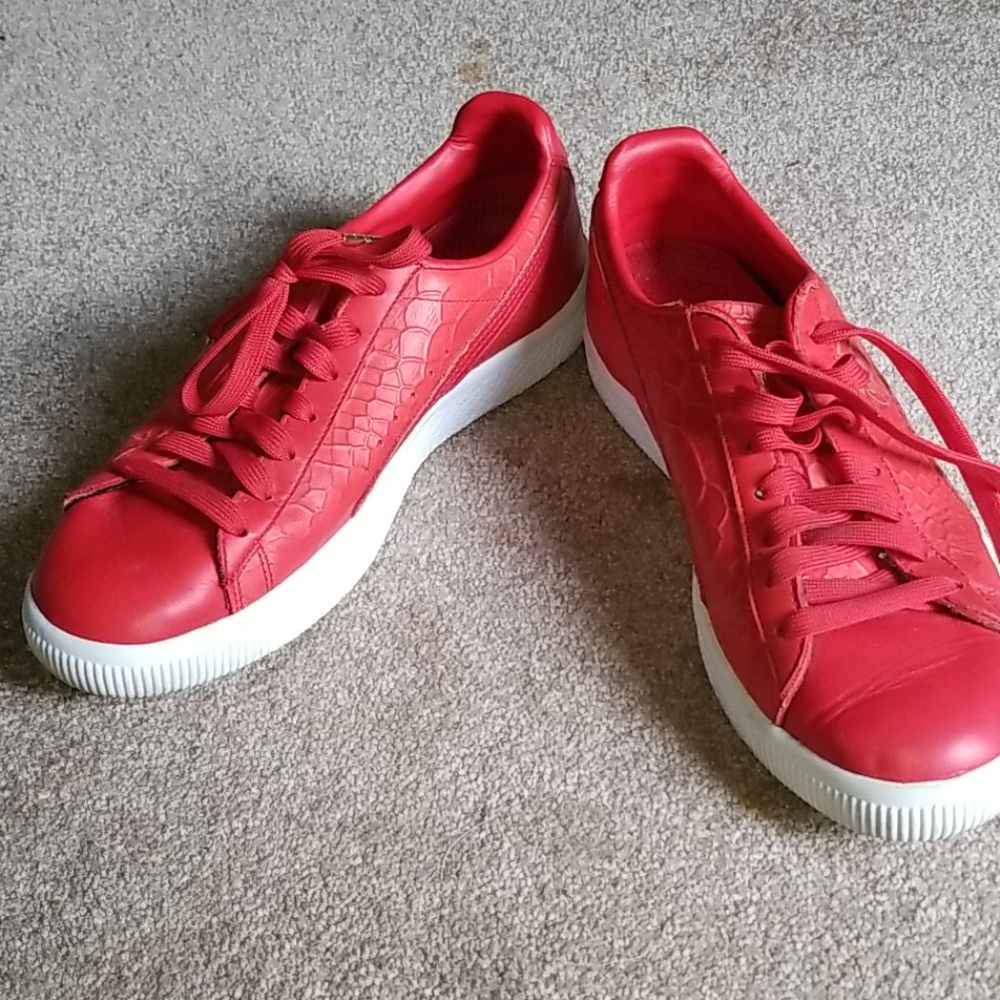 Puma Clyde red leather